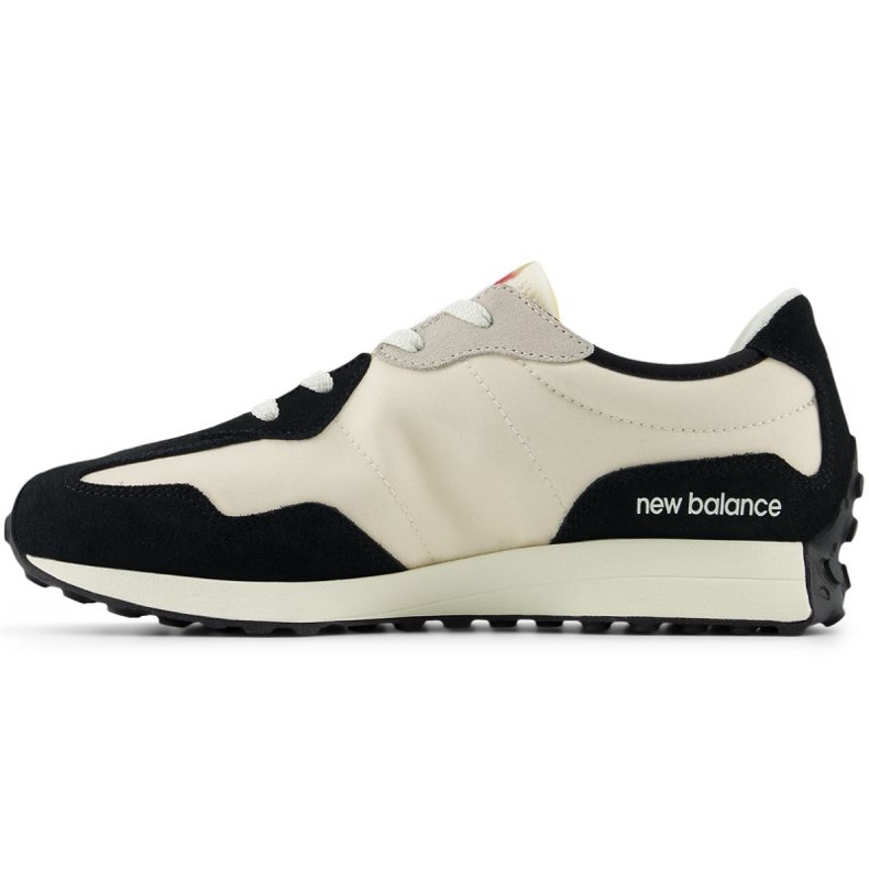 New Balance GS327VL skor svart 1