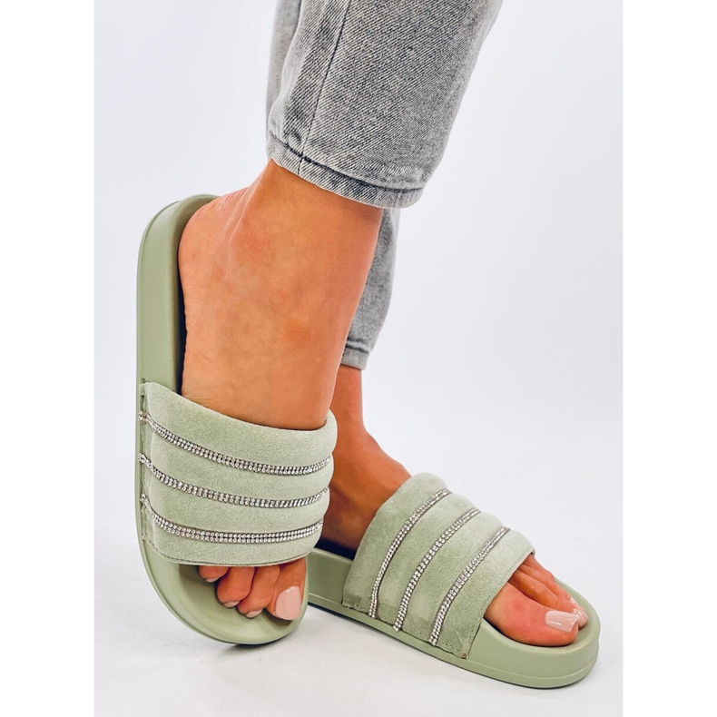 Lynne Green rhinestone rutschbanor grön 2