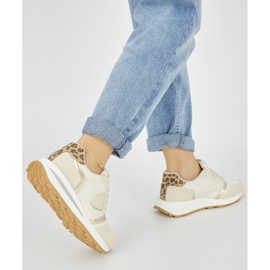 Beige sportskor för kvinnor 1