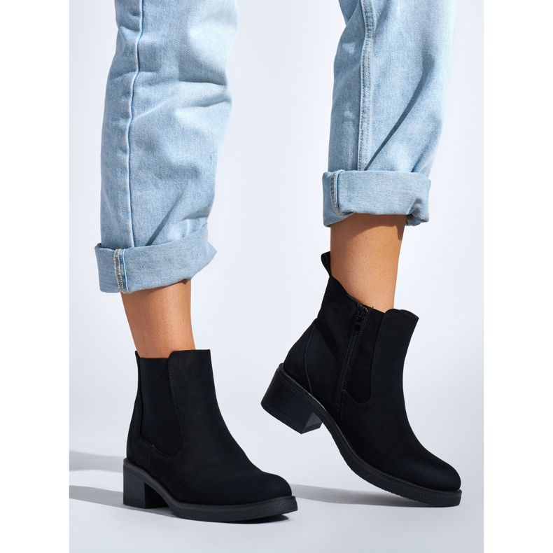 Svarta damstövlar med låg klack 1