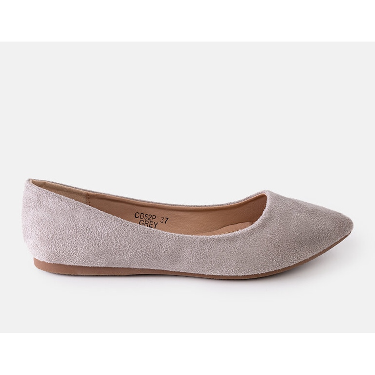 Gråa balettlägenheter av Fadila 1