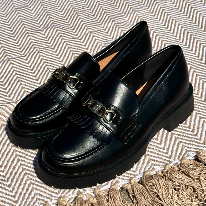 PH2 Eko-lädermockasiner för kvinnor med gulddekoration, svart Zanita 2