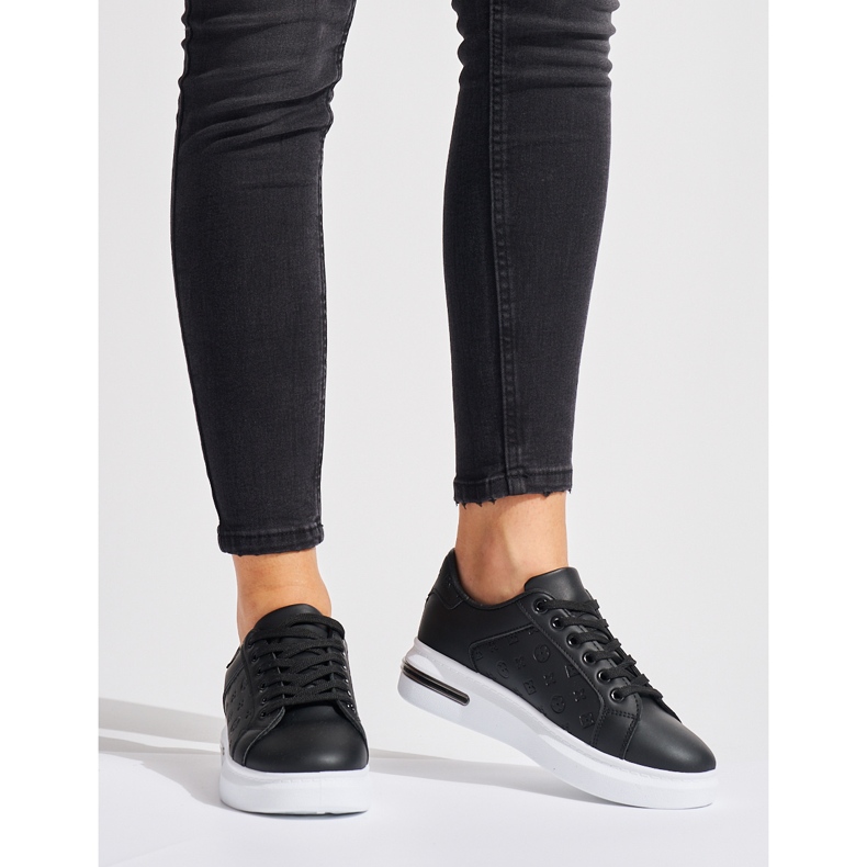 Svarta plattformssportskor 1