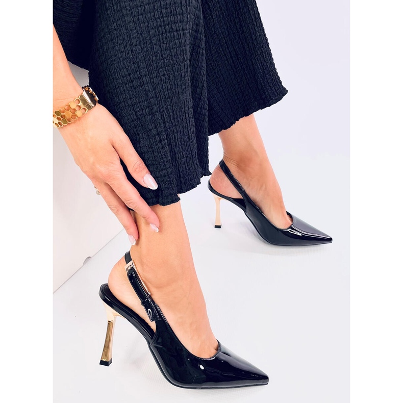 Mariot Black patentklack med öppen klack svart 2