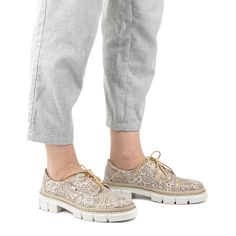 Olivier Skinnskor för kvinnor med tjock sula, blommor 1134, beige 1