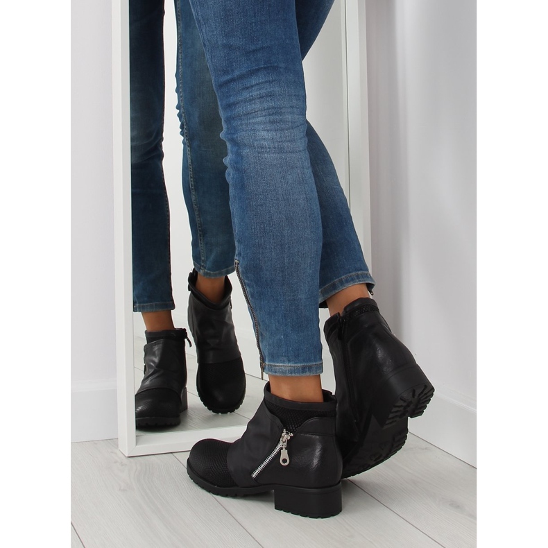 Svarta militärstövlar 669 svart 1