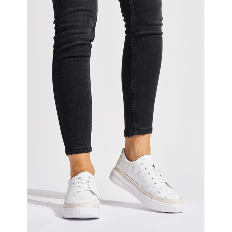 Genombrutna vita sneakers i läder från Sergio Leone 2