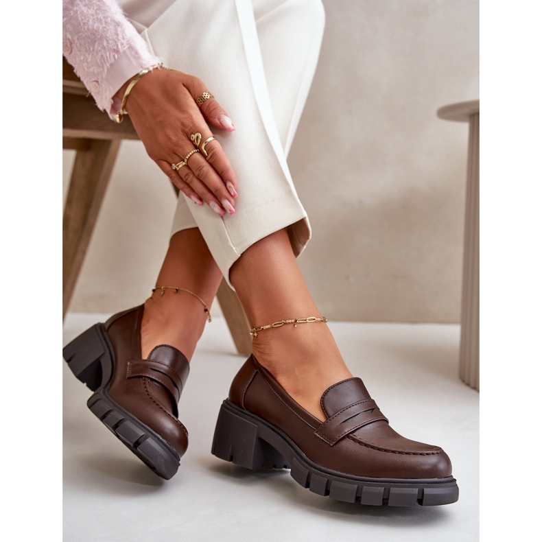 Lågklackade damskor gjorda av ekologiskt läder, mörkbrun Menloa 2