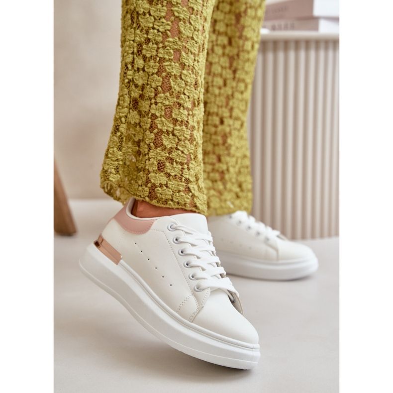 Låga sneakers för kvinnor på en plattform gjorda av ekologiskt läder, vitt och rosa, Nevelena 2