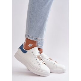 Låga eko-läder-sneakers med vita och blå Cillione-nålar 1
