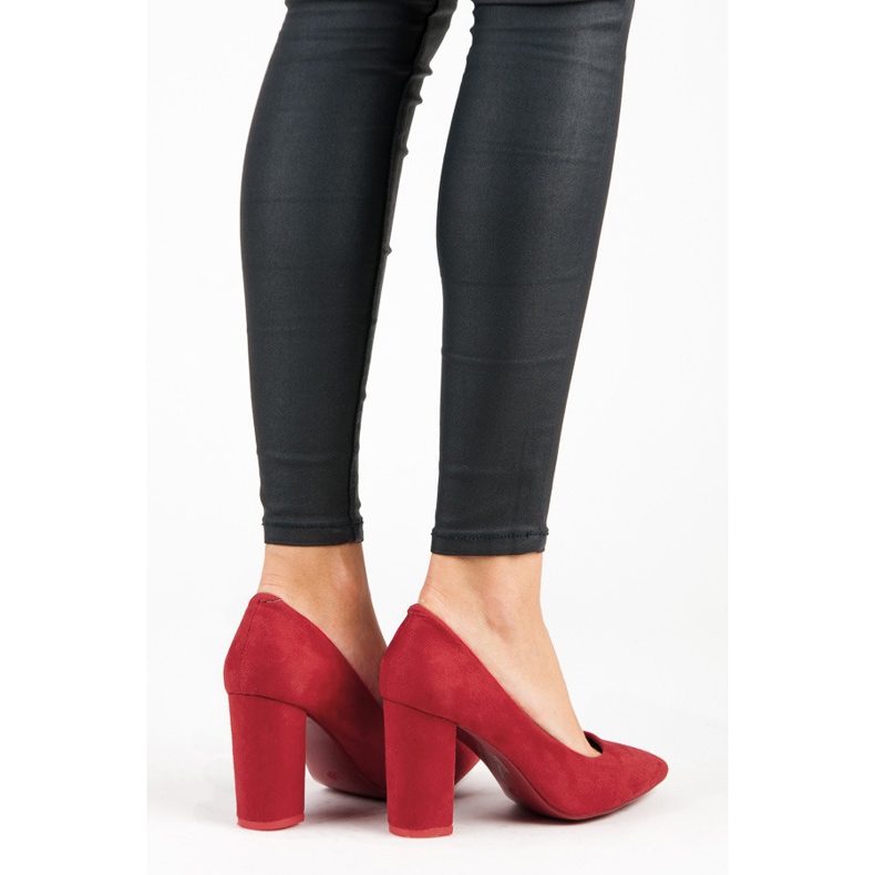 Comer Röda pumpar 2