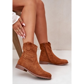 Genombrutna stövlar för kvinnor på platta klackar Camel S.Barski HY42-135 brun 2