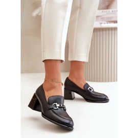 Eleganta damskor i läder på hög klack, svart Vinceza 91116 2