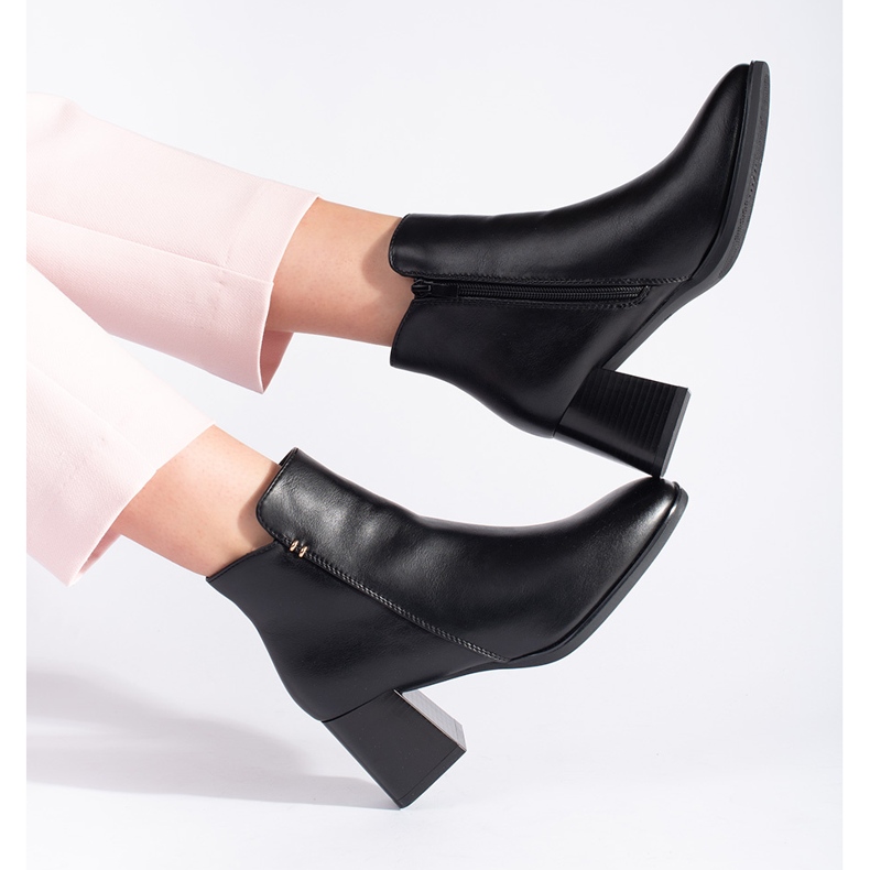 Svarta högklackade ankelstövlar för kvinnor 2