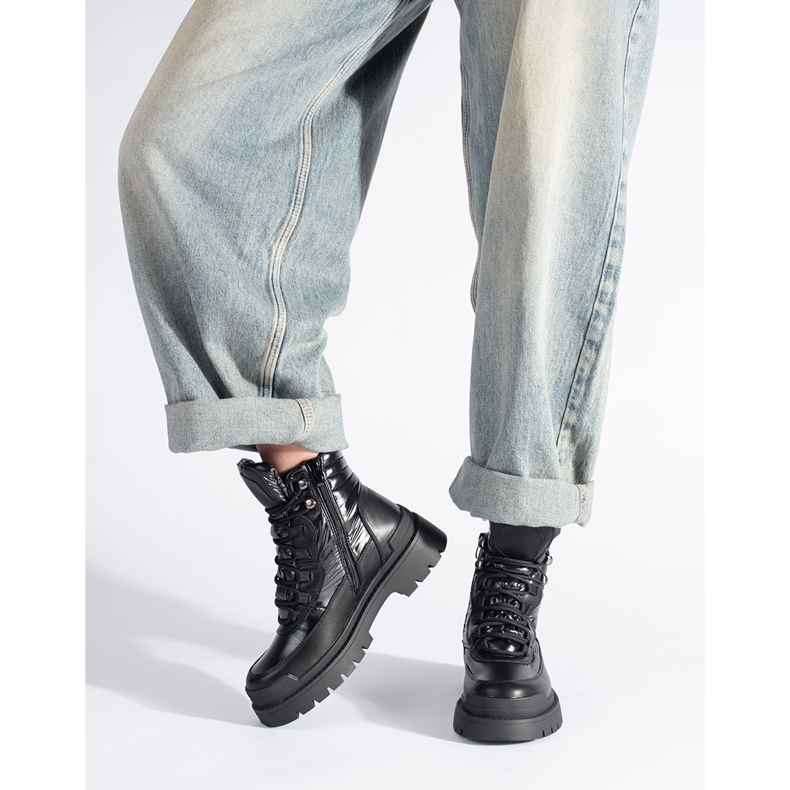 Svarta stövletter med tjock sula från Sergio Leone 1