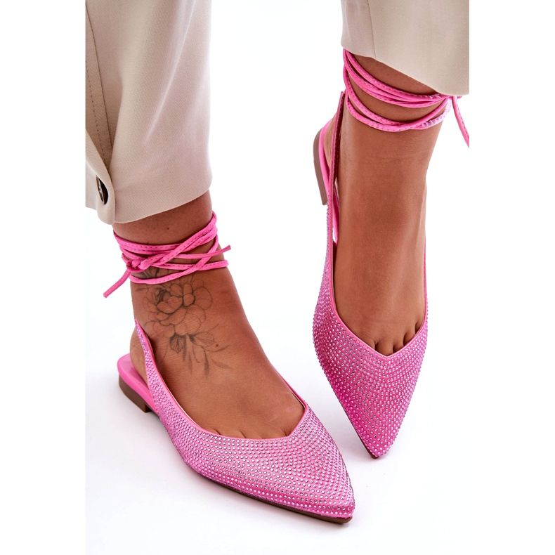 Bundna kvinnors ballerinas dekorerade med rosa zirkoner 1