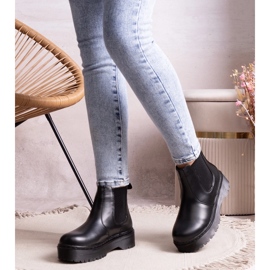 Lessays svarta plattformsstövlar 1