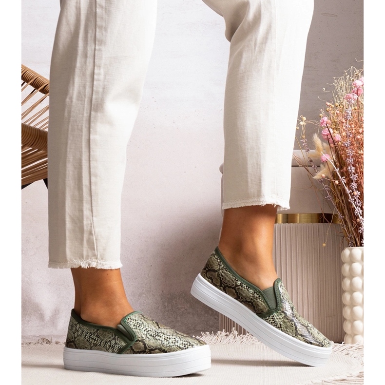 Gröna Slip On Irving Sneakers 1