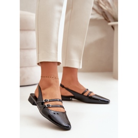 Lackläderbalettlägenheter med remmar på låga klackar, svart bialettia 2