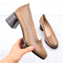 Beige högklackade damskor Potocki 12545 1