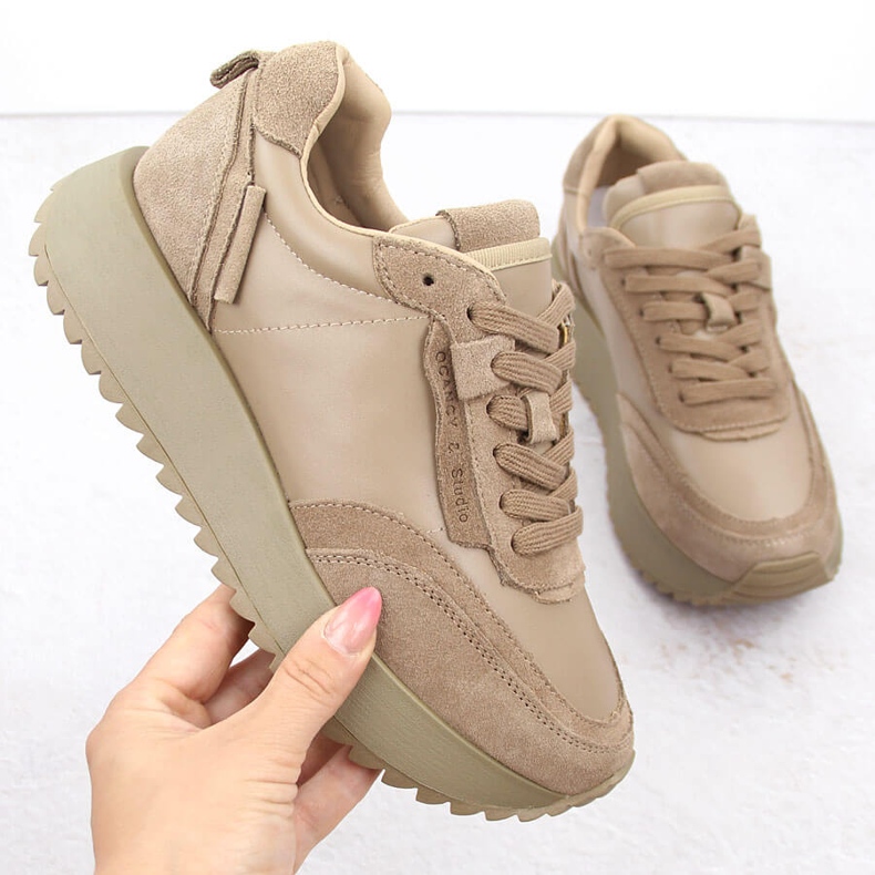 Sportskor i läder för kvinnor, beige, Artiker 55C0022 1