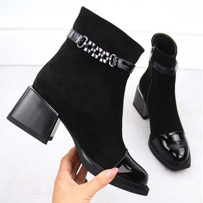 Ankelboots för kvinnor med dekorativ svart klack D&amp;A S.Barski Premium Collection MR880-018 1
