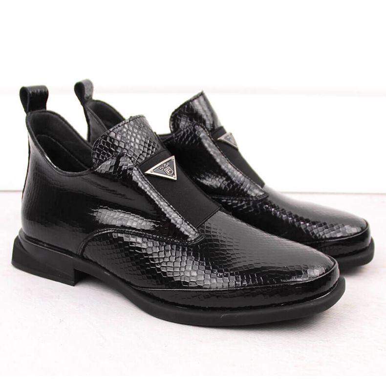 Ankelstövlar i lack för damer med krokodildekoration, svart Filippo DBT6425 2