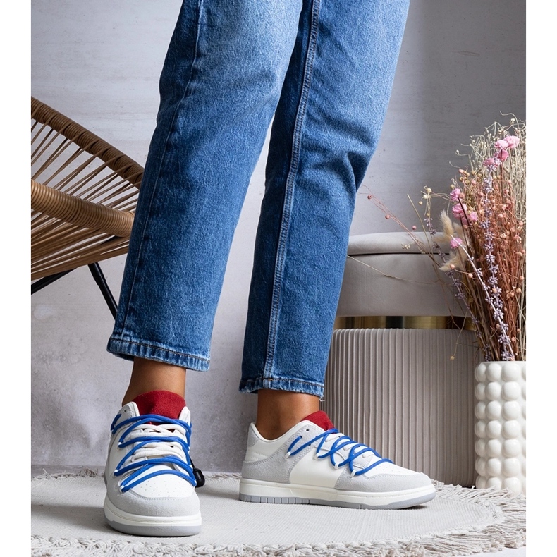 Aucoin grå sneakers med marinblå spetsar vit 1