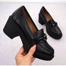 Svarta Vinceza högklackade damskor med kedja 1