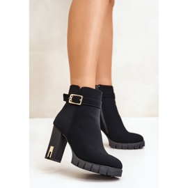 Isolerade damstövlar med guldspänne, svart Taitra 2