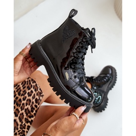 Ankelstövlar i lack för damer med dragkedja och dekorativt hjärta, svart Obeena 2