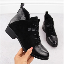 M. DASZYŃSKI Isolerade svarta stövlar i mocka för kvinnor M.Daszyński MR2458-7 1