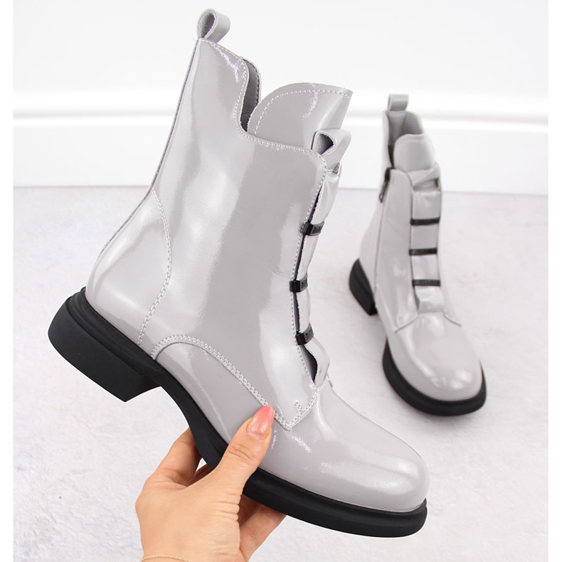 Stövlar i lackskinn, grå Vinceza 66678 1