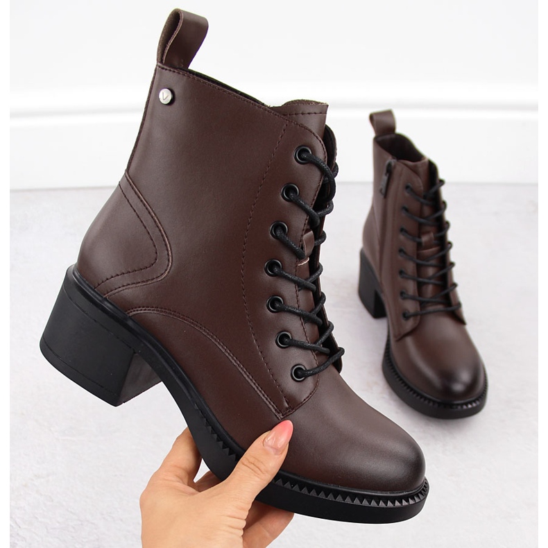 Bruna damstövlar i läder Vinceza 66722 1