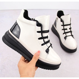 Damisolerade lackstövlar Ekri Artiker 55C1043 beige 1