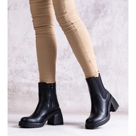 Svarta ankelstövlar för kvinnor gjorda av Ariane eco-läder 2