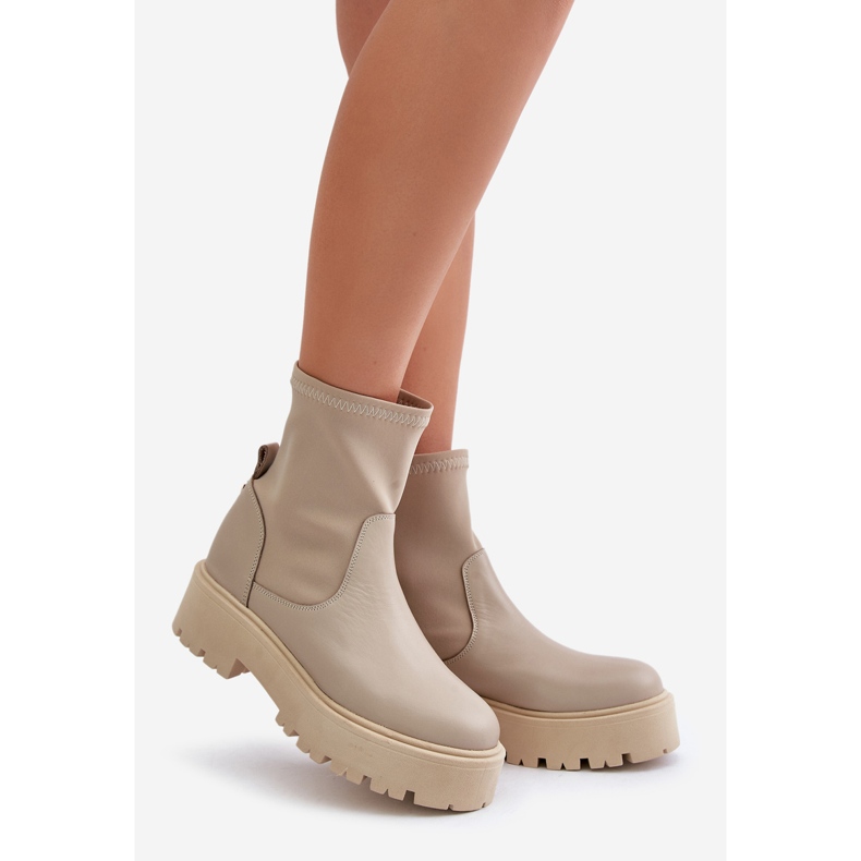 Zazoo 2947 Slip-On stövlar för kvinnor gjorda av naturligt läder, beige 1