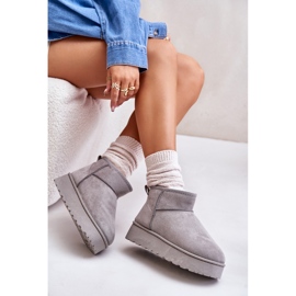 Snöskor för plattform för kvinnor isolerade med päls, grå Xamella 2