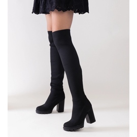 Lija långa svarta högklackade slip-on boots 1