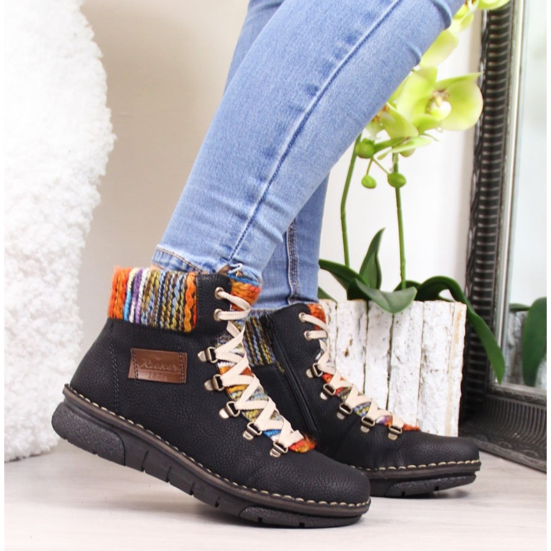 Svarta isolerade stövlar för dam Rieker 73343-0 2