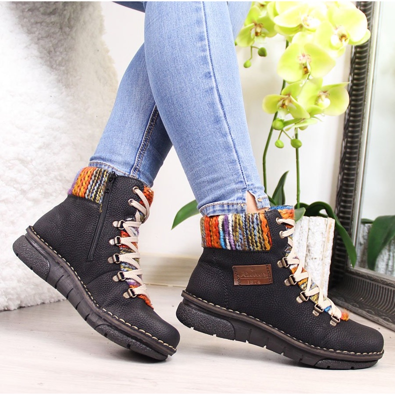 Svarta isolerade stövlar för dam Rieker 73343-0 1