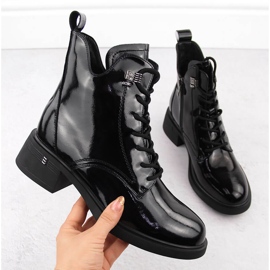 Svarta lackstövlar damer D&amp;A S.Barski Premium Collection CR42-089 1