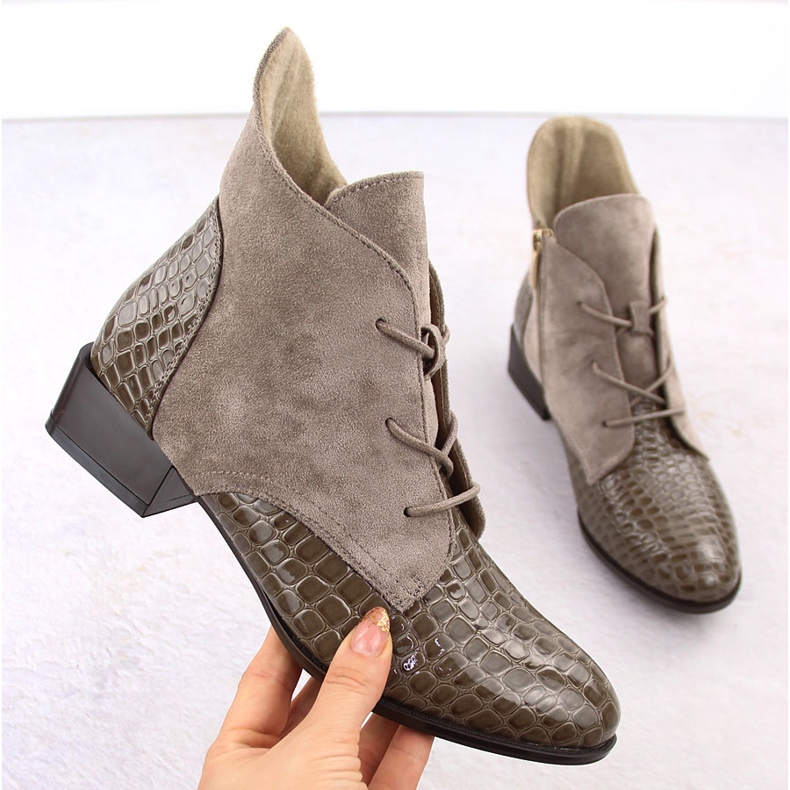 Lackstövlar för kvinnor, beige, Potocki 12498 1