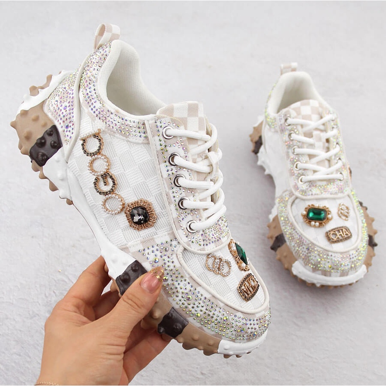 Damskor rikt dekorerade med zirkoner, vit Potocki 16324 1