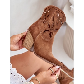 Lewski Shoes Cowboystövlar i mocka med genombrutet mönster Lewski 3612 Brun beige 2