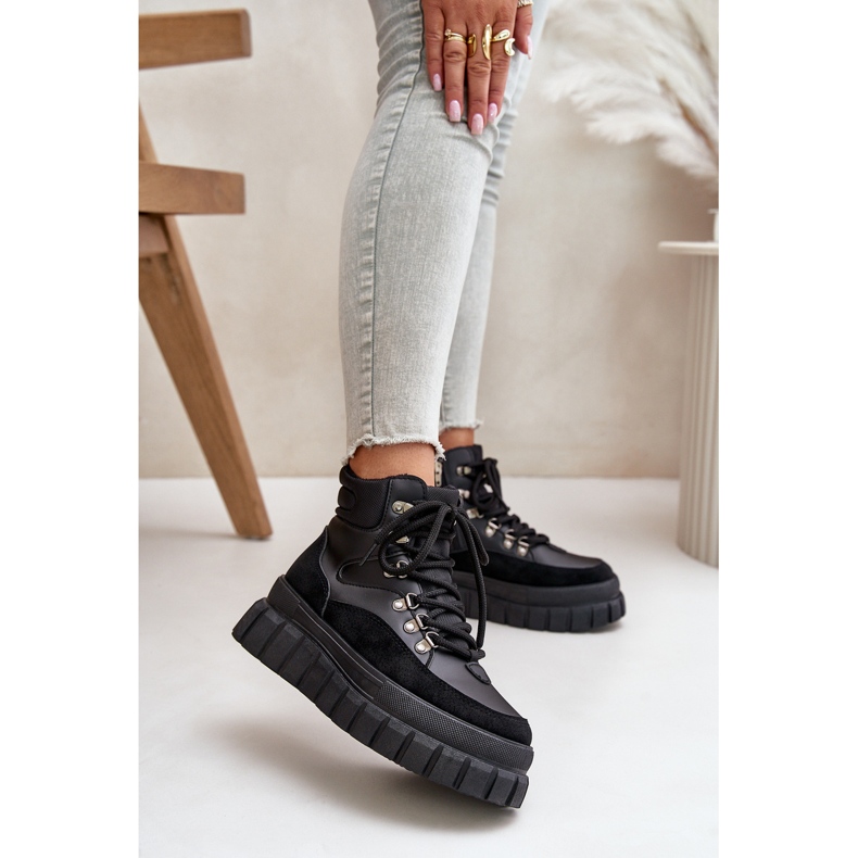 Isolerade ankelstövlar för kvinnor på den svarta Jelenia-plattformen 2