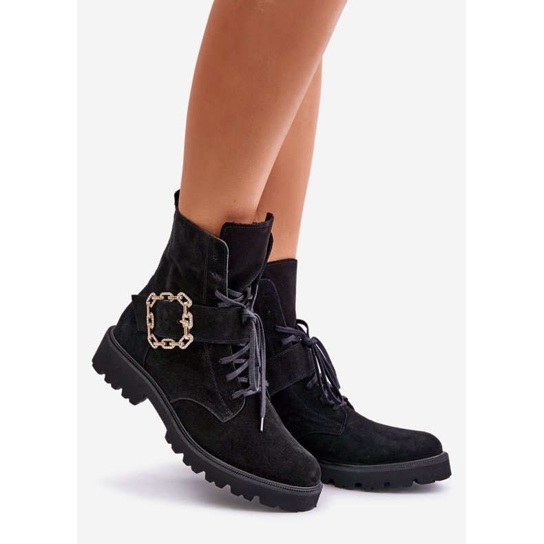 Zazoo 2951 Stövlar i mocka med dekorativt spänne, svart 1