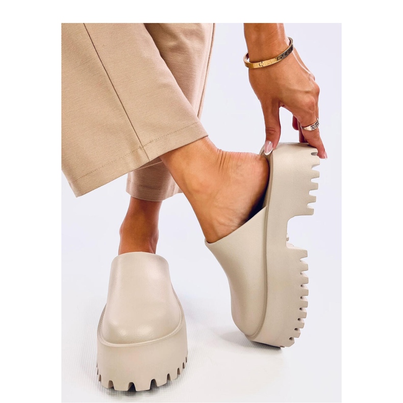 Ernest Khaki skum träskor - Inello grön 1