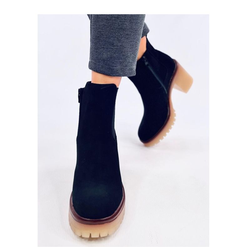 Stövlar med bred klack och skydd Mattis Black - Inello svart 2