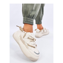 Beige damsneakers 1